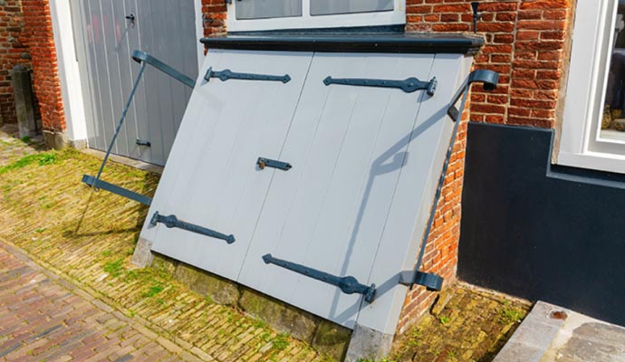 Sentry Security Solutions service vehicle