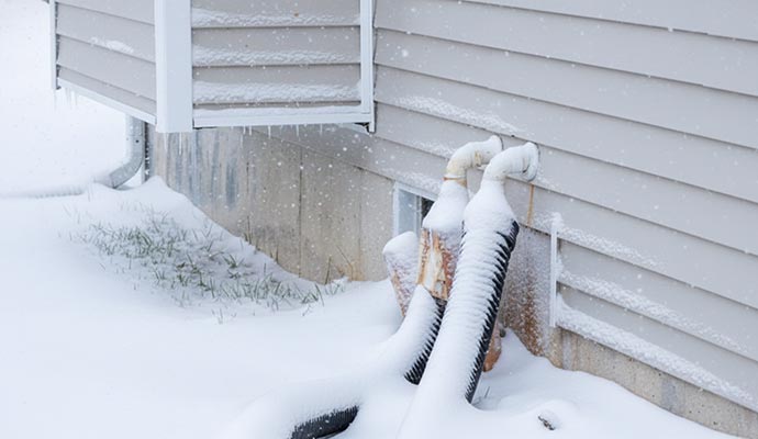 Damaged frozen discharge line