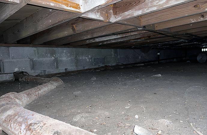 Dirty crawl space