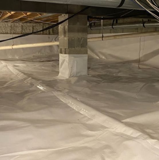 Encapsulated crawl space