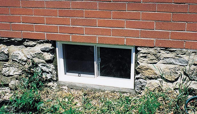 windows in basement