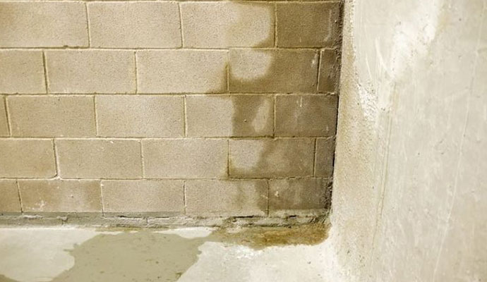 Leaking Crack Repair in Indianapolis, IN