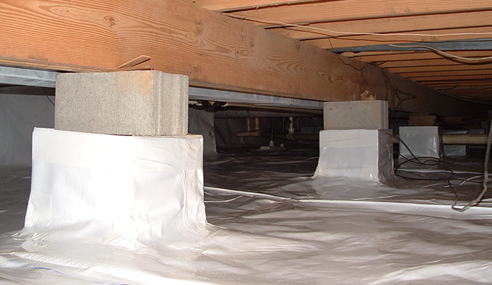 Encapsulated crawl space