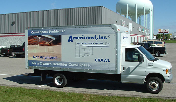 Americrawl service vehicle