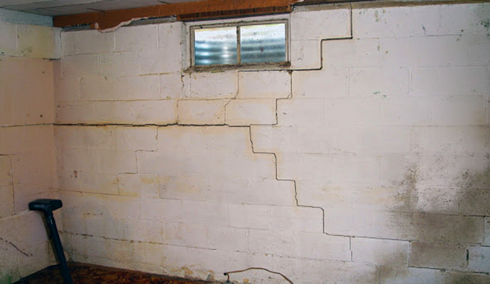Cracked wall